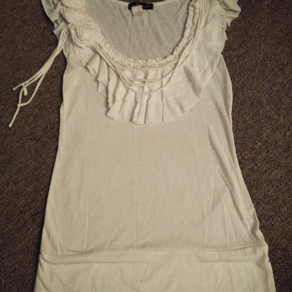 Cream detailed blouse